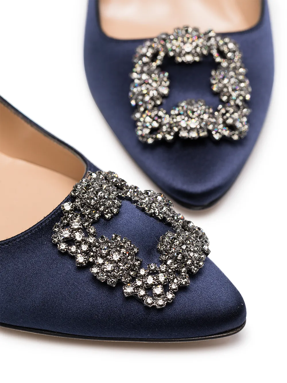 Women Manolo Blahnik Hangisi 95mm Appliqué Satin Pumps 4 Women Manolo Blahnik Hangisi 95mm Appliqué Satin Pumps - Image 4