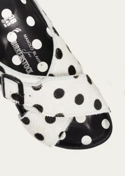 X MANOLO BLAHNIK RODRA CRISSCROSS DOT SANDALS -Manolo Blahnik bg 4278106 100188 z