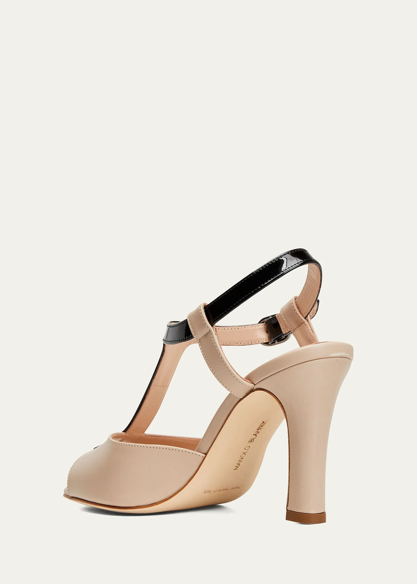 Manolo Blahnik TARIKI T-STRAP PATENT LEATHER SANDALS 4 Manolo Blahnik TARIKI T-STRAP PATENT LEATHER SANDALS - Image 4