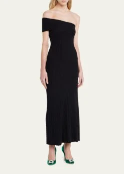 Manolo Blahnik HANGISI BUCKLE SATIN PUMPS -Manolo Blahnik bg 4436008 100363 b