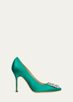 Manolo Blahnik HANGISI BUCKLE SATIN PUMPS