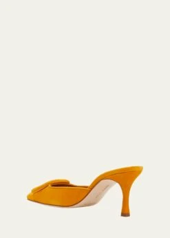 Manolo Blahnik MAYSALE SUEDE MULES WITH BUCKLE 8 Manolo Blahnik MAYSALE SUEDE MULES WITH BUCKLE -Manolo Blahnik bg 4436783 100612 c 1