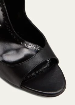 Manolo Blahnik ARD LEATHER CRISSCROSS SANDALS -Manolo Blahnik bg 4456914 100106 z 1