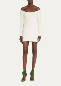 Manolo Blahnik OSSIE SUEDE PETAL ANKLE-TIE SANDALS 11 Manolo Blahnik OSSIE SUEDE PETAL ANKLE-TIE SANDALS -Manolo Blahnik bg 4456951 100337 b